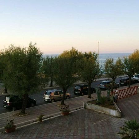 La Veranda Sul Mare Monopoli Eksteriør billede