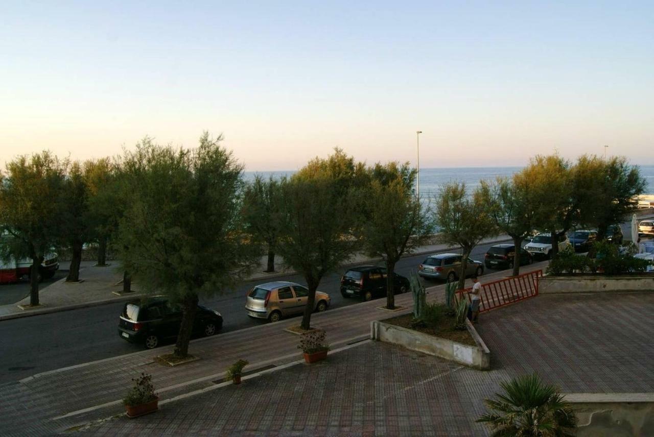 La Veranda Sul Mare Monopoli Eksteriør billede